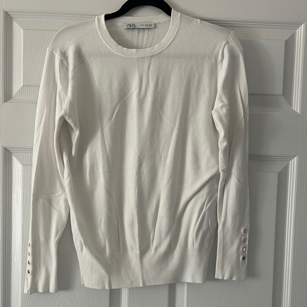 Zara White Crew Neck Sweater with Rose Gold Rivet Accents